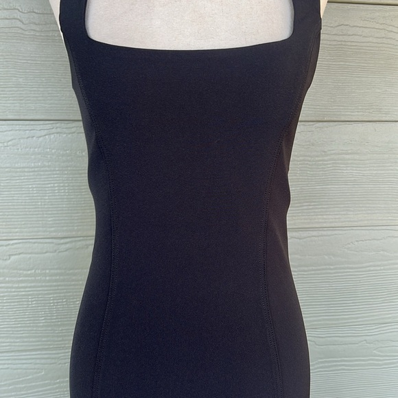 Rumored “Twiggy” Mini Dress - Picture 4 of 10